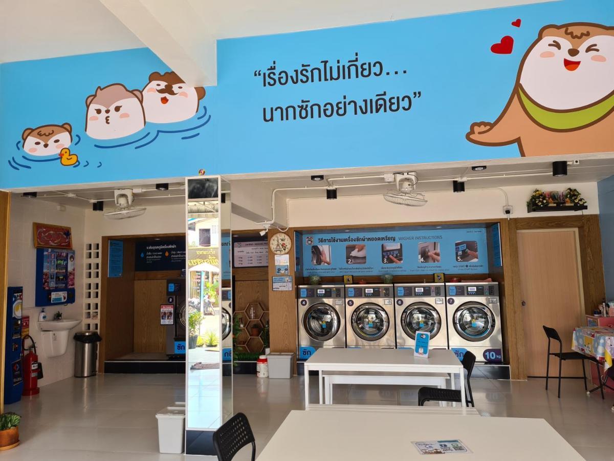 The 8 Factory Hotel Phitsanulok Extérieur photo